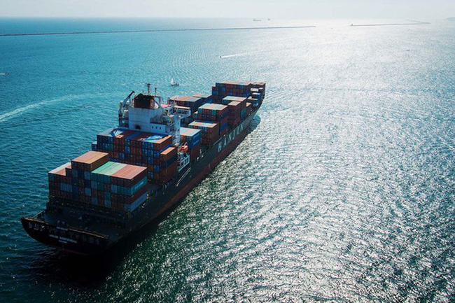 A huge wave of mergers in the shipping industry